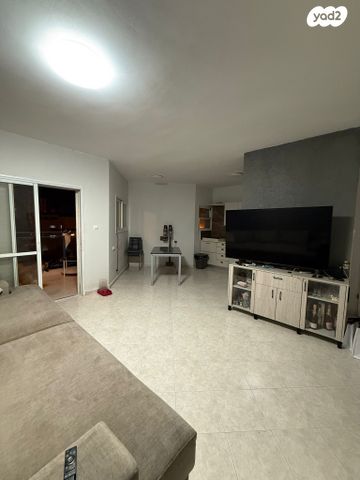 דירה, מאיר גרוסמן 25, נווה זאב, נאות אילן, באר שבע