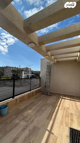 יחידת דיור, סחלב 33, עין שרה, נהריה