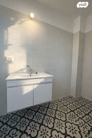 דירה, לאה גולדברג 10, צפון נס ציונה, נס ציונה