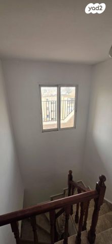 דירה, יחזקאל קזז 10, הראשונים, אור יהודה