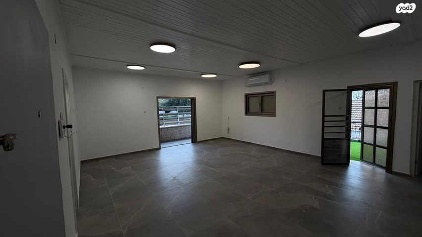 דירה, הבנים 120, עין יעקב, אבן יהודה