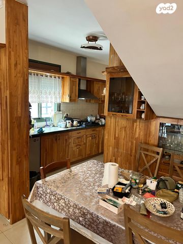 דו משפחתי, הברושים 34, כרמיאל