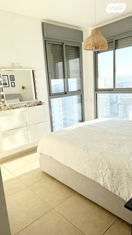 דירה, ראש העין