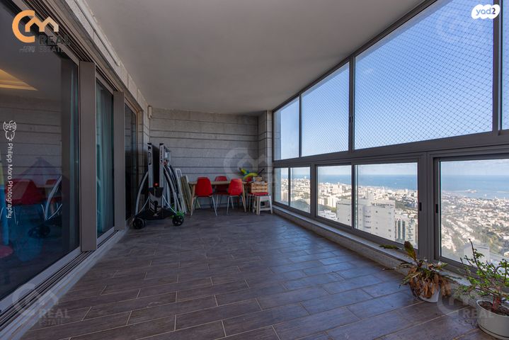 דירה, שדרות אבא חושי, סביוני הכרמל, חיפה