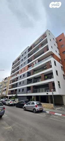 דירה, בר יהודה 46, דרום מערב ותיק, בת ים