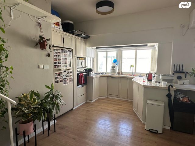 גג/ פנטהאוז, בזל 31, הצפון הישן - צפון, תל אביב יפו