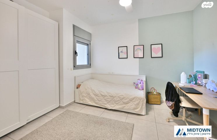 דירה, יונה ואליעזר נלקין 10, כפר סבא הירוקה, כפר סבא