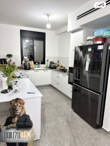 דירה, יהושוע אזולאי 8, נווה שרון / שער העיר, נתיבות