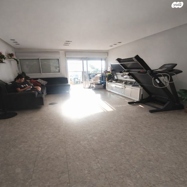 דירה, סמטת צבי פיקסלר 8, רמת הדר, גבעת שמואל