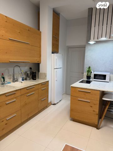 דירת גן, בזל, הצפון הישן - צפון, תל אביב יפו