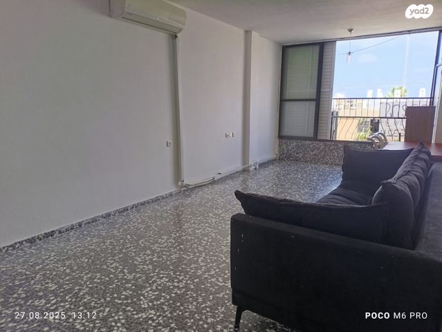 דירה, הפועל 8, בת ים