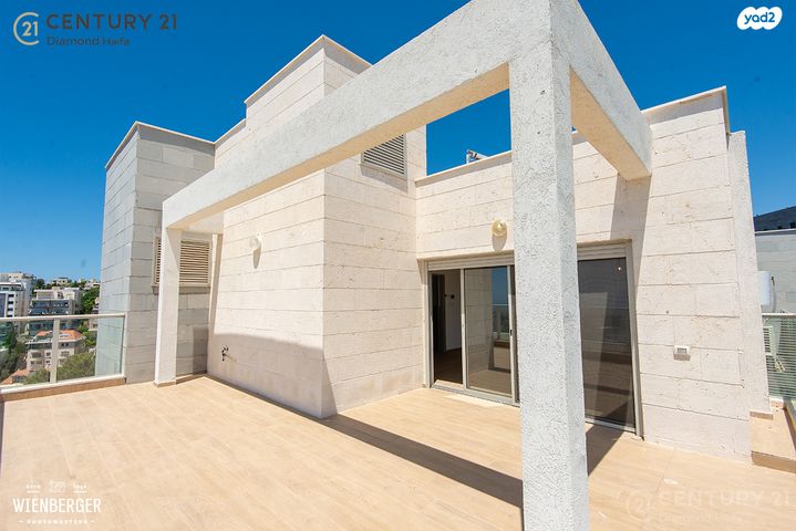 גג/ פנטהאוז, מרגלית, שמבור, חיפה