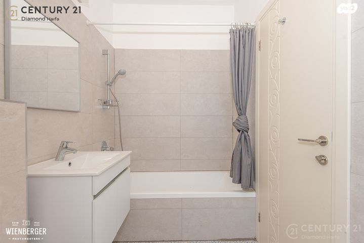 גג/ פנטהאוז, מרגלית, שמבור, חיפה