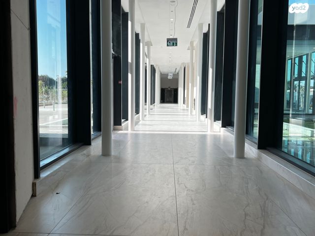 דירה, יהורם גאון 4, בת ים