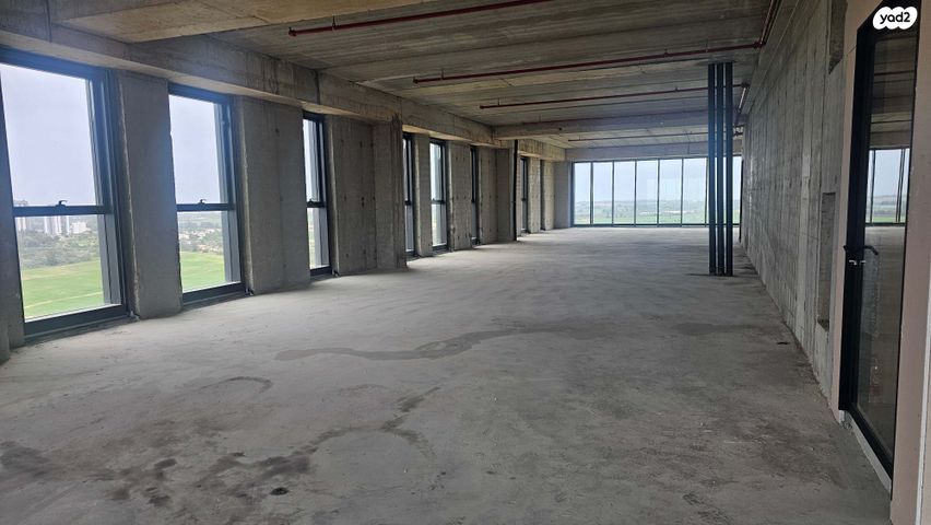 משרדים, אלי הורוביץ, פארק הורוביץ, רחובות