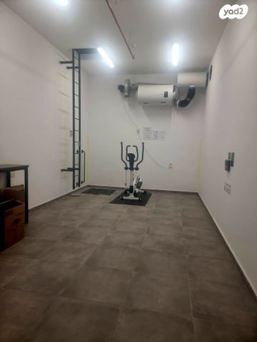 משרדים, אילן רמון 1, שאר העיר, נס ציונה