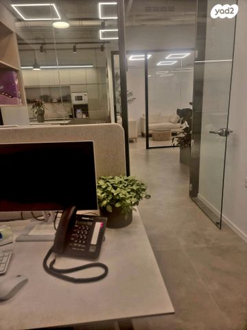 משרדים, אילן רמון 1, שאר העיר, נס ציונה