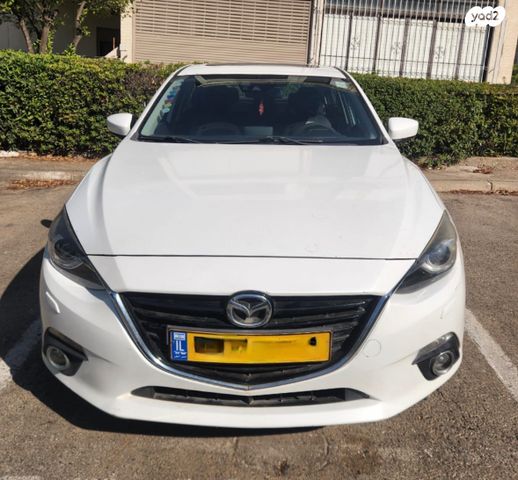 מודעת רכב מאזדה 3