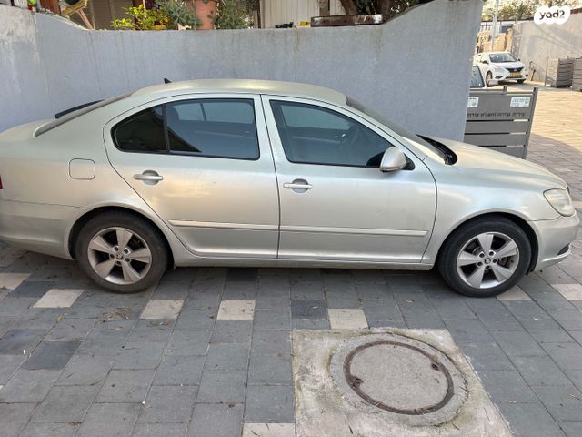 סקודה אוקטביה 
