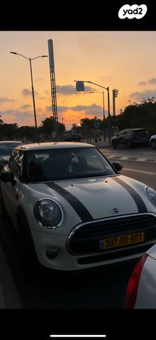 מודעת רכב מיני קופר
