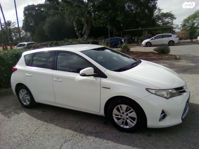 טויוטה אוריס