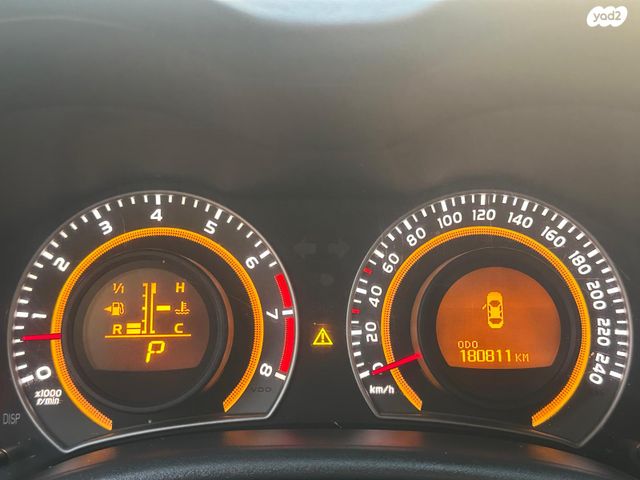 מודעת רכב טויוטה קורולה