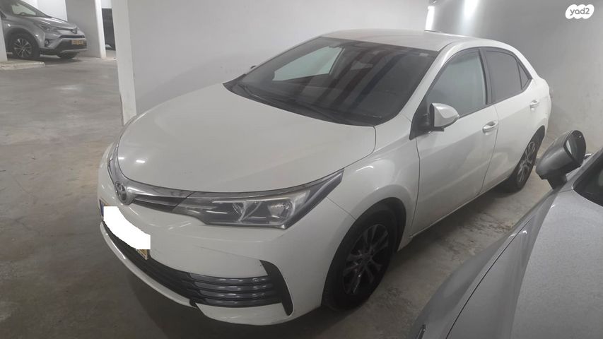 מודעת רכב טויוטה קורולה