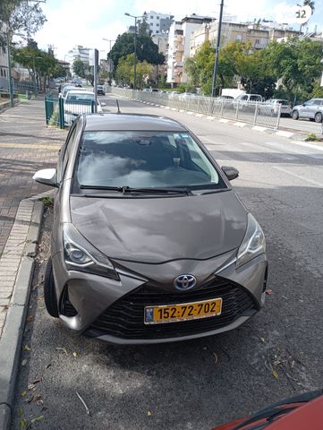 מודעת רכב טויוטה יאריס