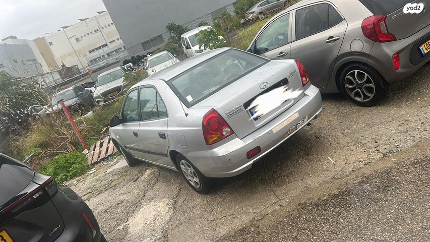 יונדאי אקסנט i25