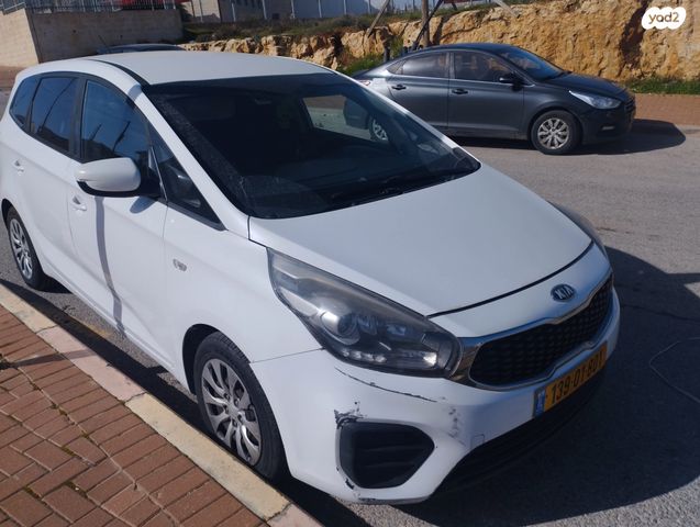 מודעת רכב קיה קארנס
