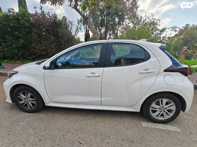 מודעת רכב טויוטה יאריס