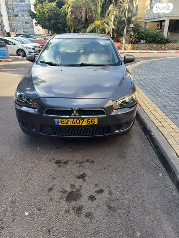 מיצובישי לנסר