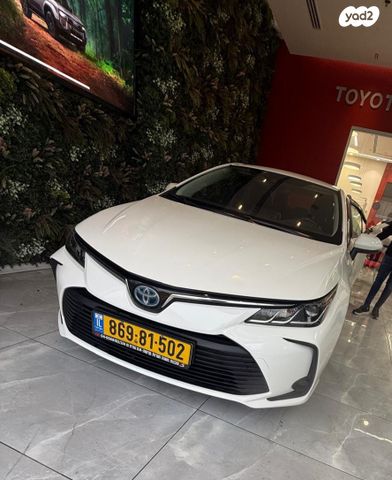 מודעת רכב טויוטה קורולה