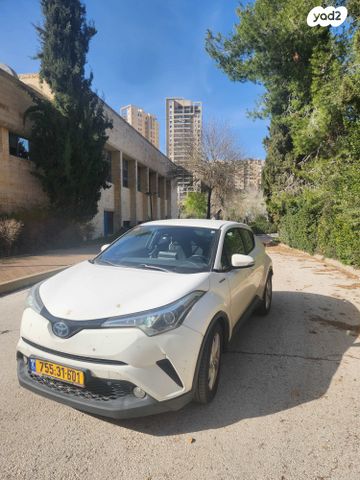 טויוטה C-HR