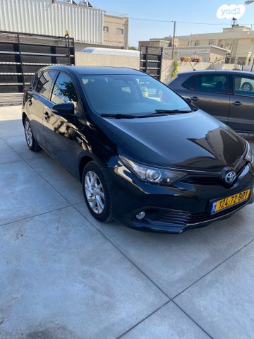 טויוטה אוריס