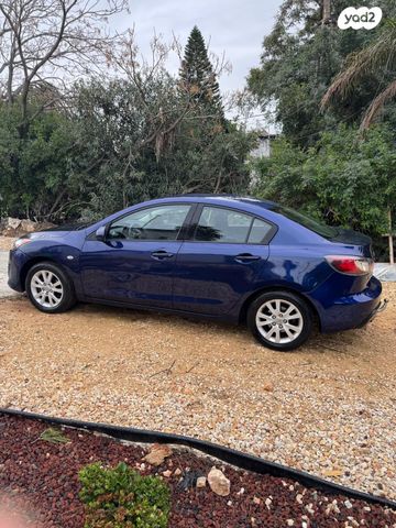 מודעת רכב מאזדה 3