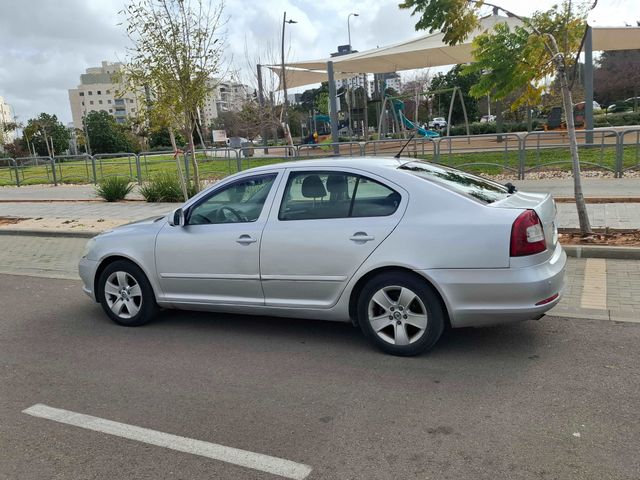 סקודה אוקטביה