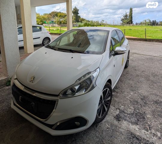 מודעת רכב פיג'ו 208