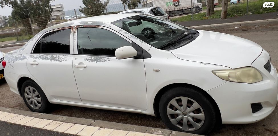 טויוטה קורולה