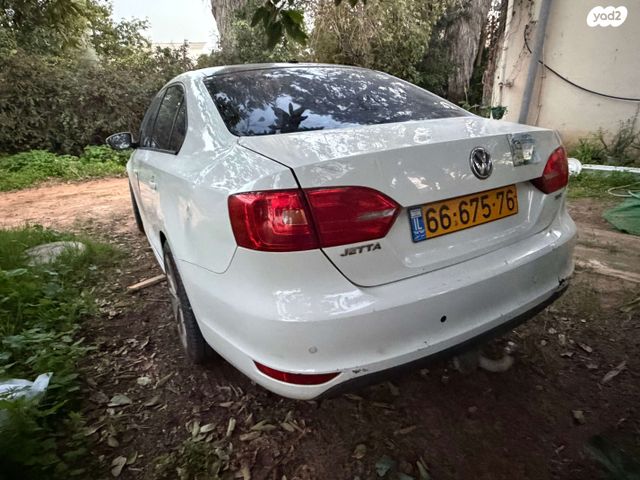 מודעת רכב פולקסווגן ג'טה 