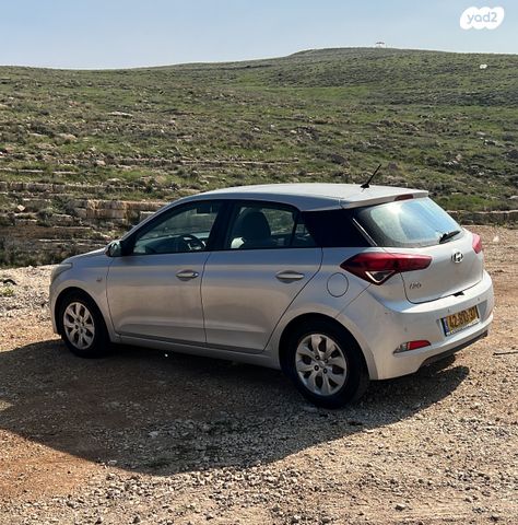 מודעת רכב יונדאי i20