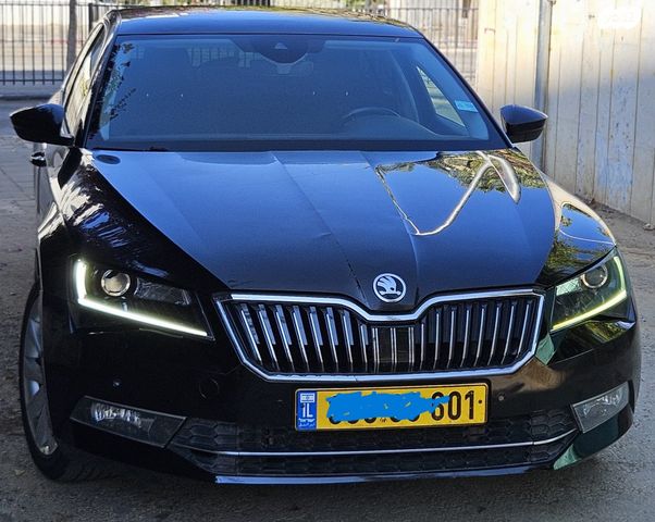 מודעת רכב סקודה סופרב