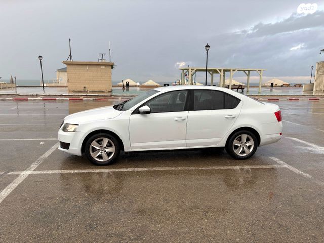 סקודה אוקטביה 