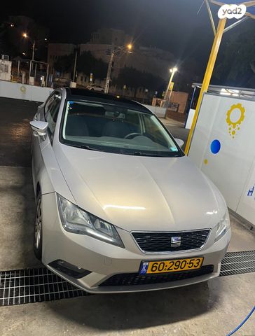 מודעת רכב סיאט לאון