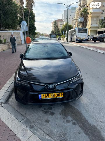 טויוטה קורולה