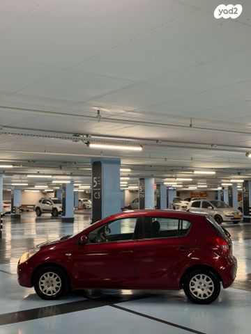 מודעת רכב יונדאי i20