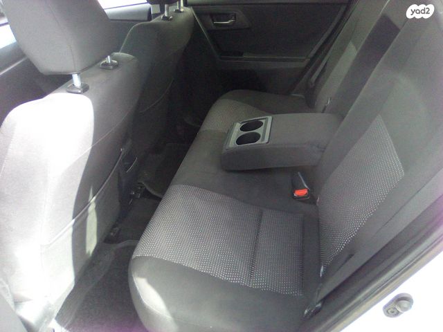 טויוטה אוריס