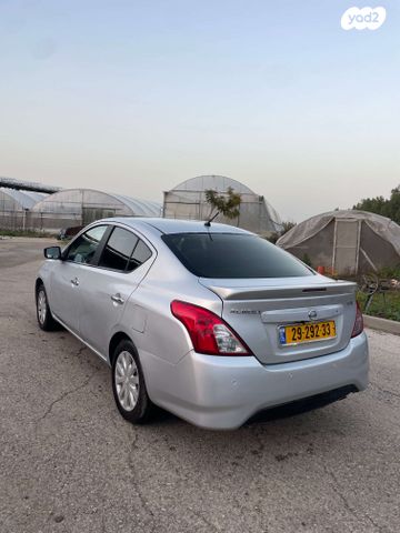 ניסאן אלמרה