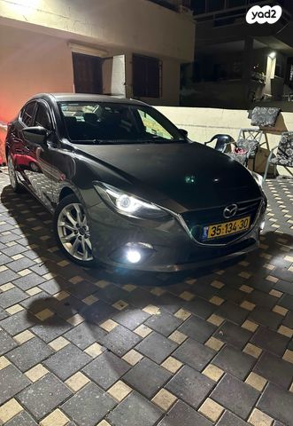 מאזדה 3