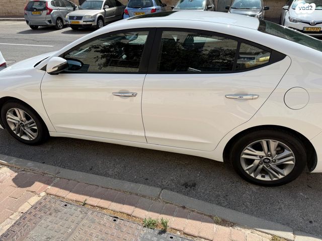 מודעת רכב יונדאי אלנטרה